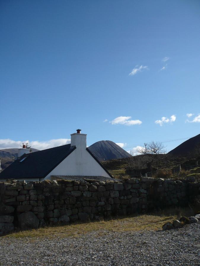 Glas Bheinn Cottage Luib ภายนอก รูปภาพ